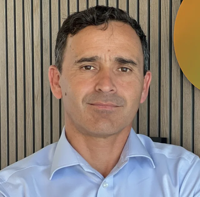 José Tomás Reveco